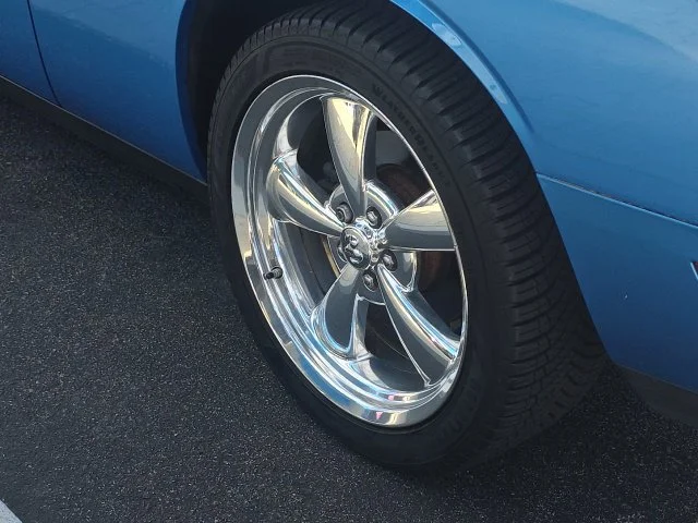 Used 2009 Blue Dodge R/T image 12