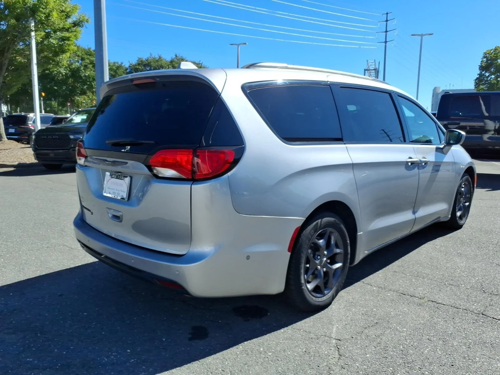Used 2020 Billet Silver Metallic Clearcoat Chrysler Touring L Plus image 2