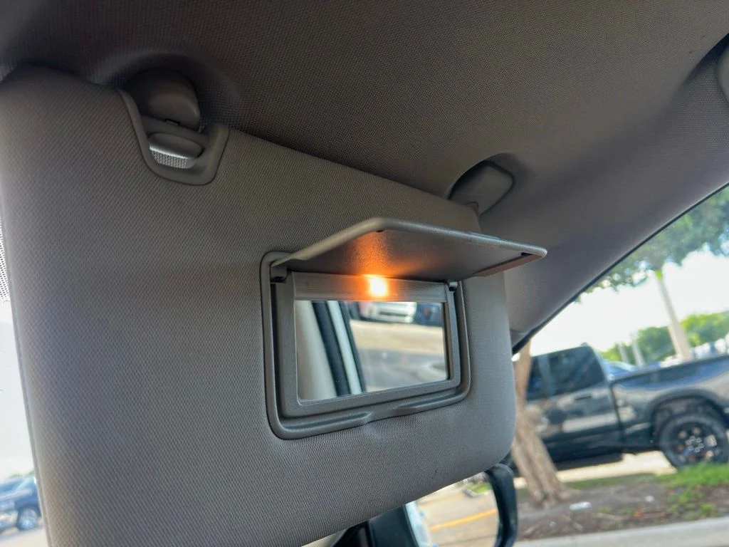 Used 2016 White Nissan SV image 38