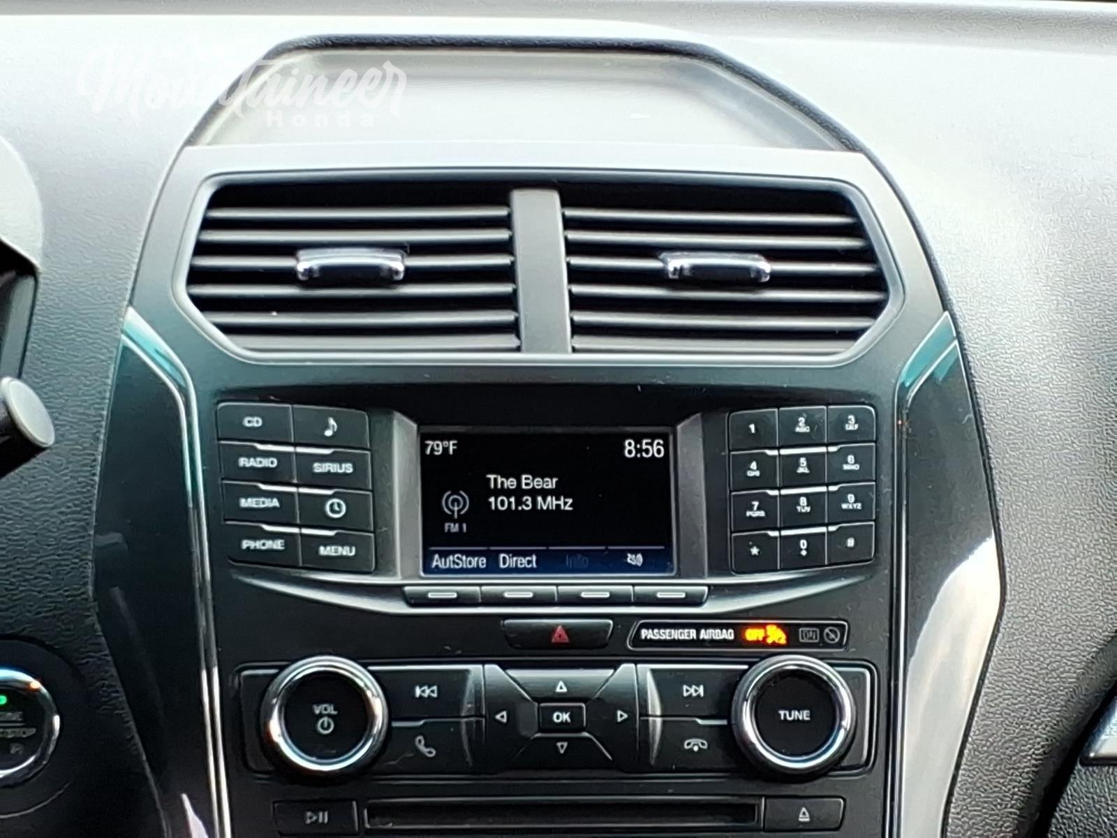 Used 2017 White Gold Ford XLT image 24