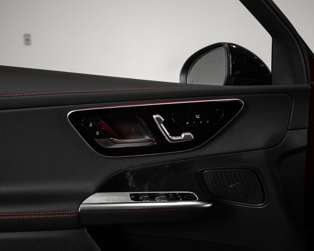 New 2026 MANUFAKTUR Patagonia Red Metallic Mercedes-Benz GLC 43 AMG® image 6