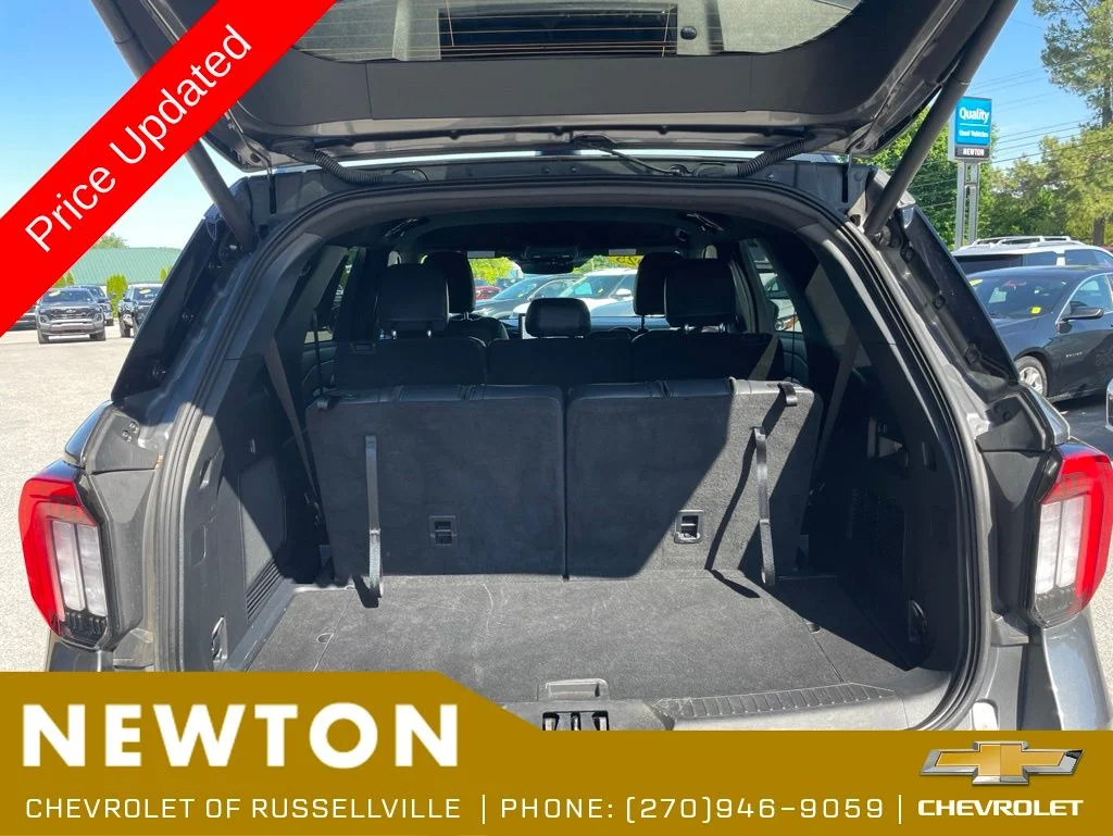 Used 2025 Gray Ford ST-Line image 38