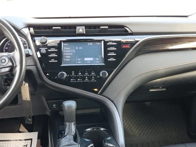 Used 2019 Gray Toyota LE image 11