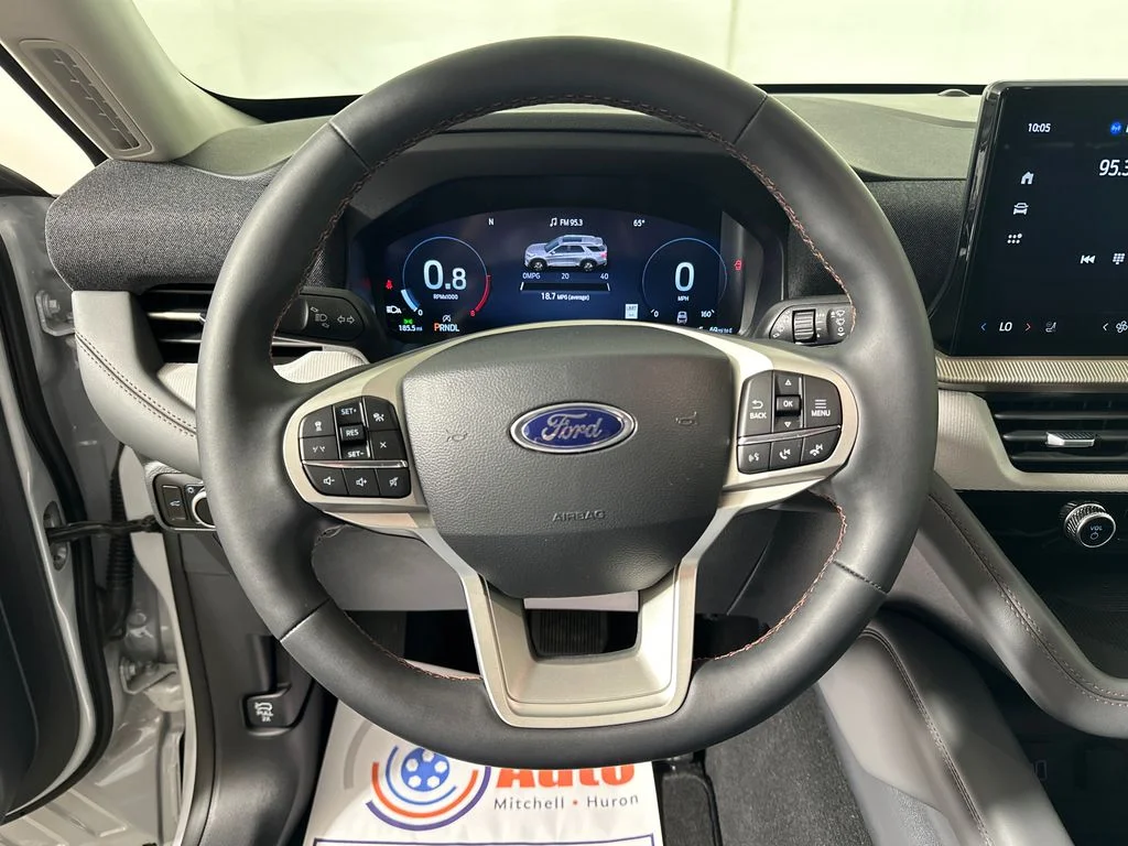 2026 Ford Explorer Active - Photo 16
