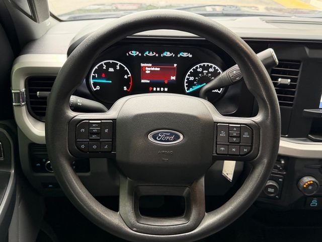 Used 2023 Black Metallic Ford XLT image 18