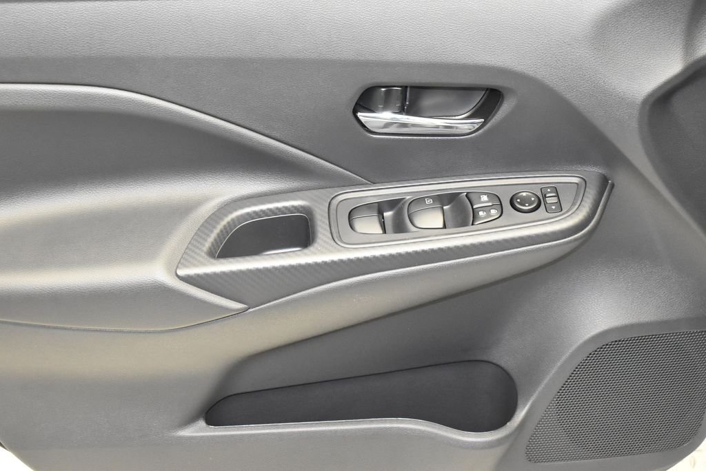 2025 Nissan Versa Sedan SV - Photo 10
