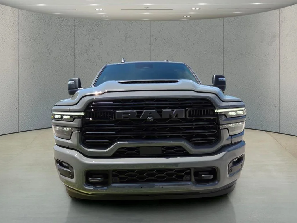 New 2026 Ceramic Gray Clear-Coat Exterior Paint RAM Laramie image 11