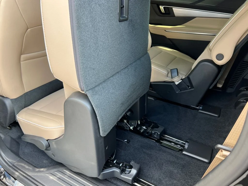 Used 2026 Black Buick Preferred image 8