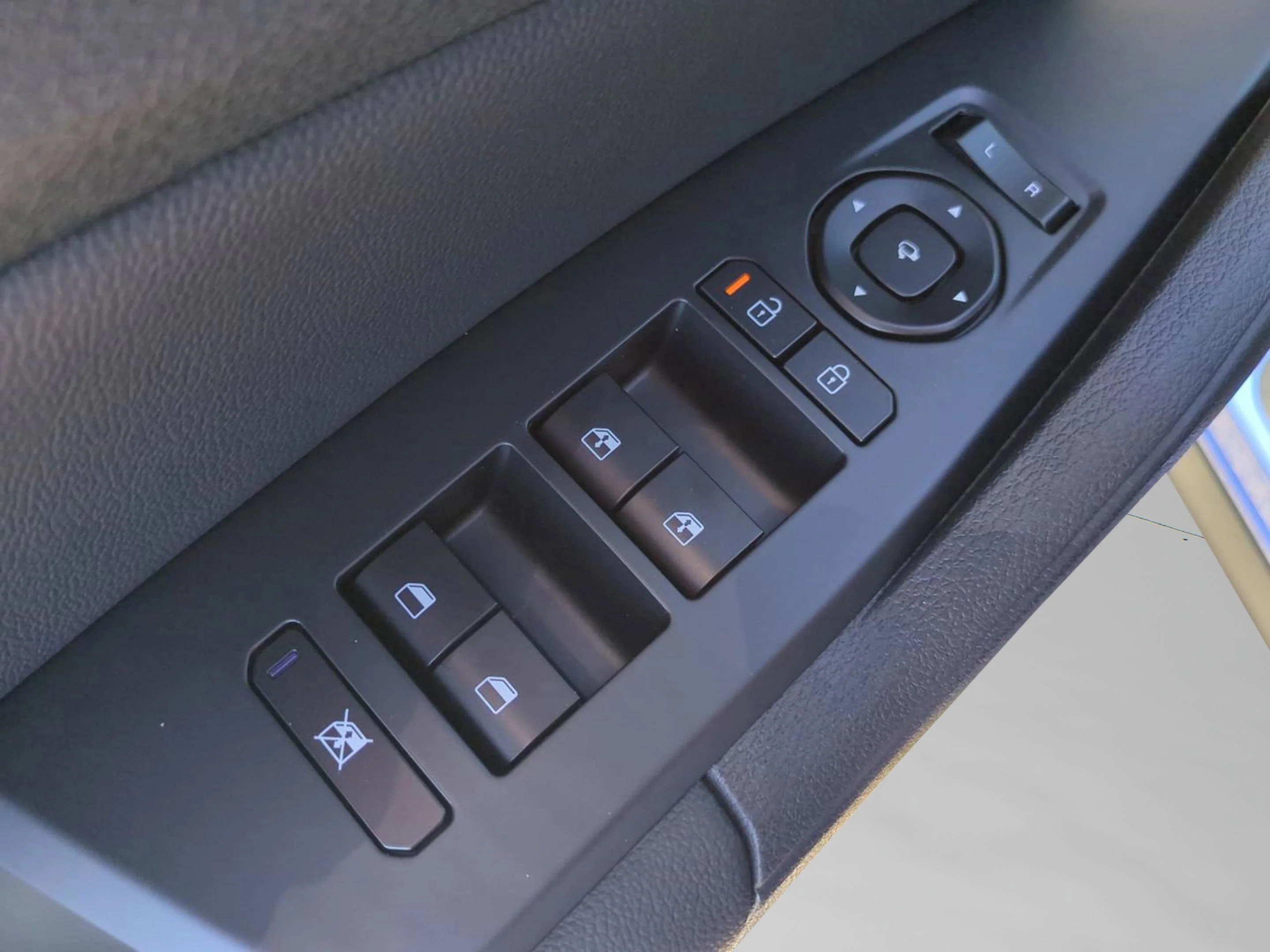 2026 Kia Sportage SX Prestige - Photo 16