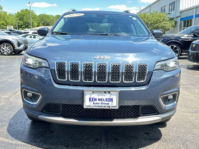 Used 2020 Blue Jeep Limited 4x4 image 2