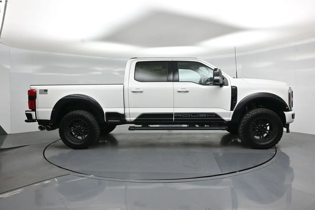 New 2026 Star White Metallic Tri-Coat Ford Lariat image 25