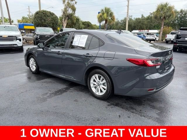 Used 2025  Toyota LE image 4