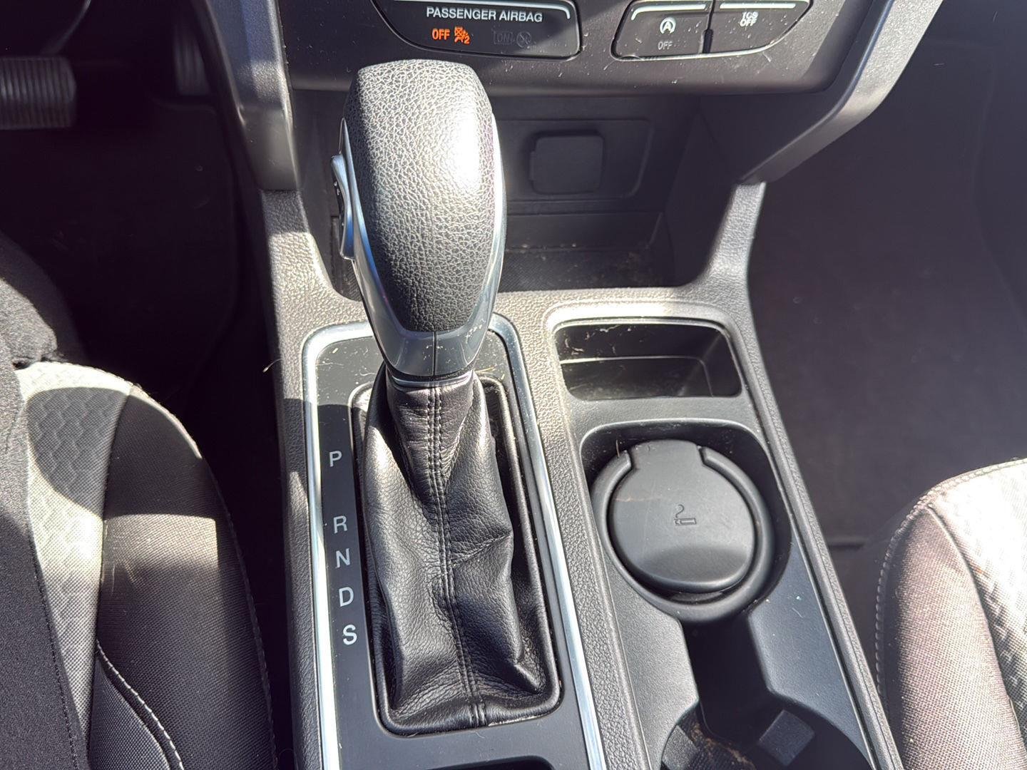 Used 2019 Sedona Orange Ford SE image 11