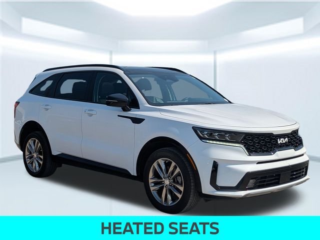Used 2023 White Kia SX image 9