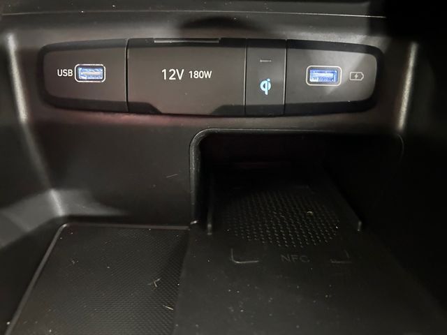 Used 2024 White Hyundai SEL image 30