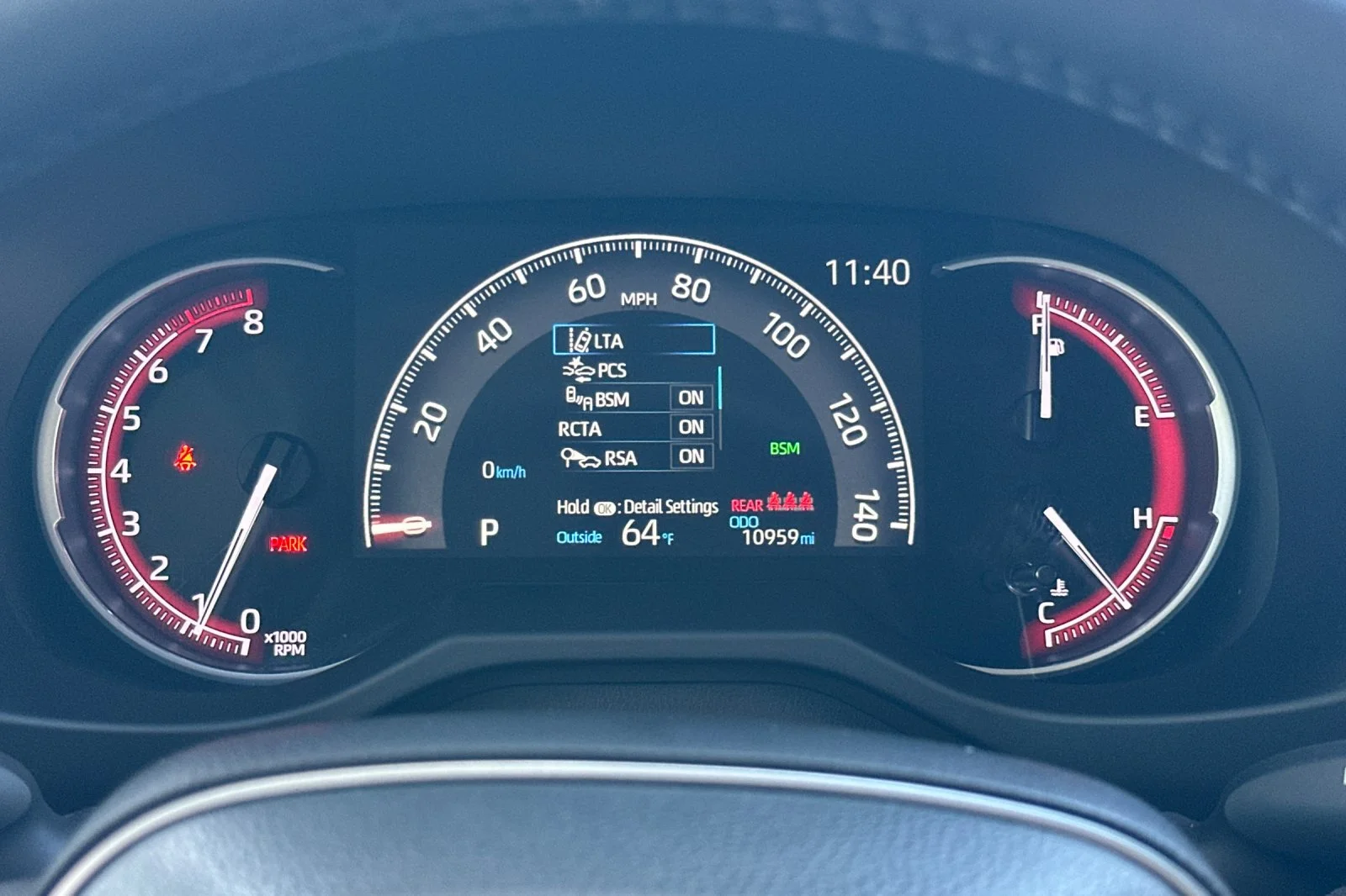 2023 Toyota RAV4 XLE - Photo 30
