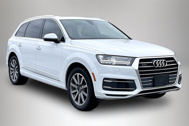 2019 Audi Q7 45 SE Premium Plus