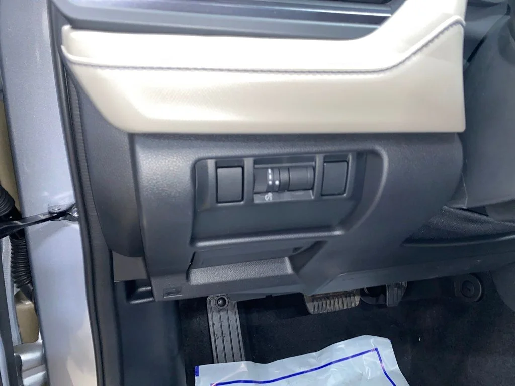 2025 Subaru Forester Premium - Photo 28