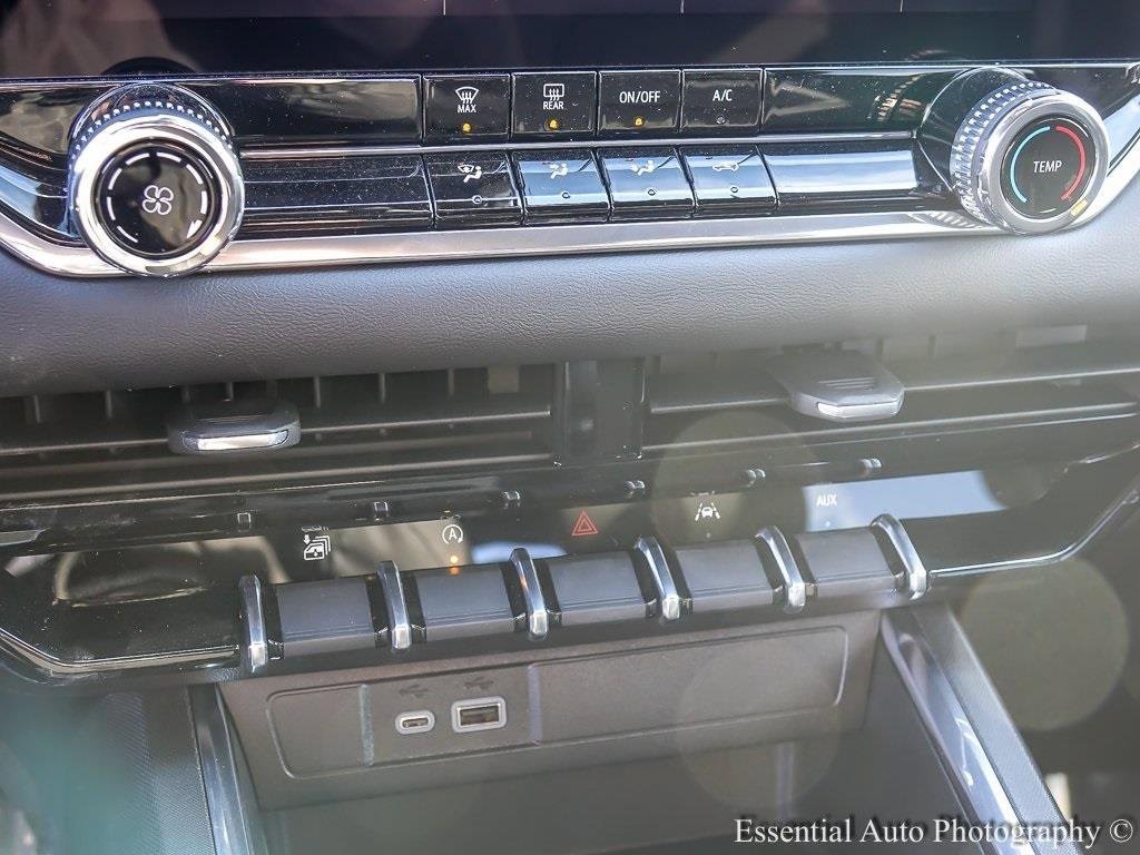 2026 GMC CANYON - Image 17