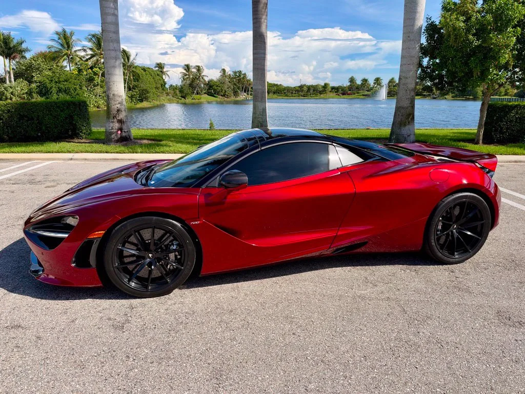 Used 2020 MSO Volcano Red McLaren  image 2