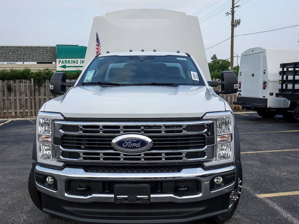 New 2026 Oxford White Ford XL image 5