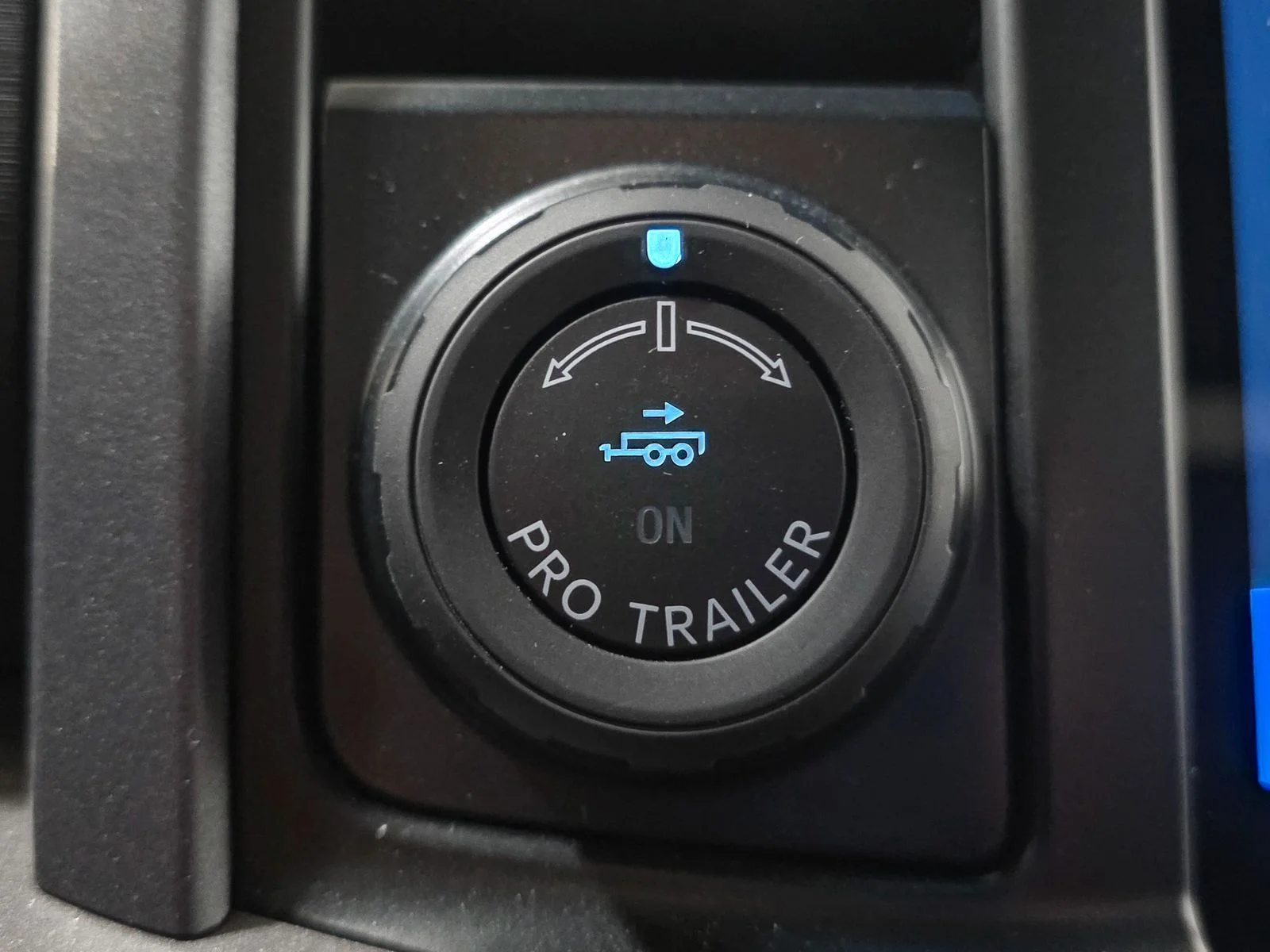 2025 Ford F-150 XLT - Photo 33