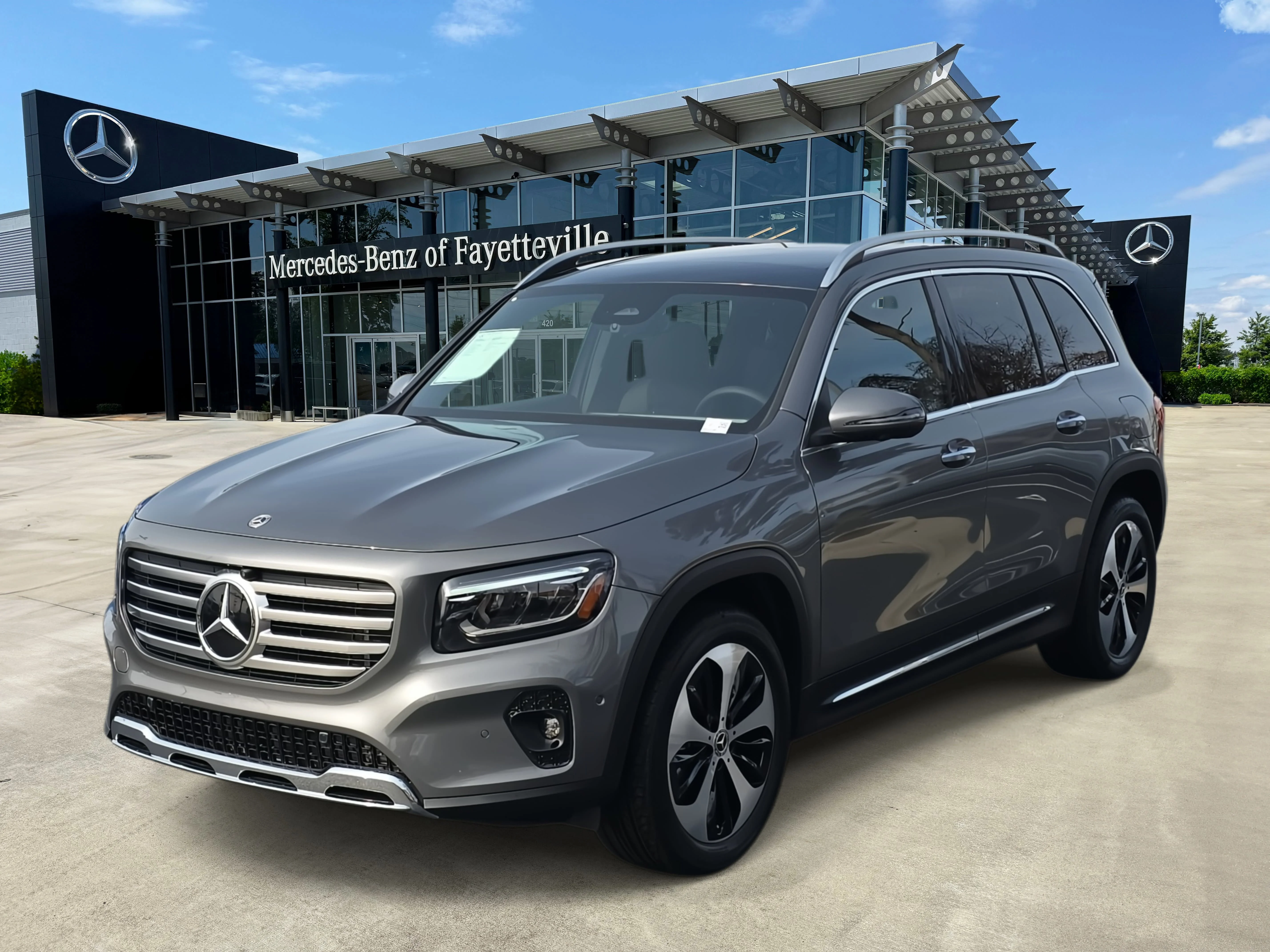 2026 Mercedes-Benz GLB GLB 250's photo
