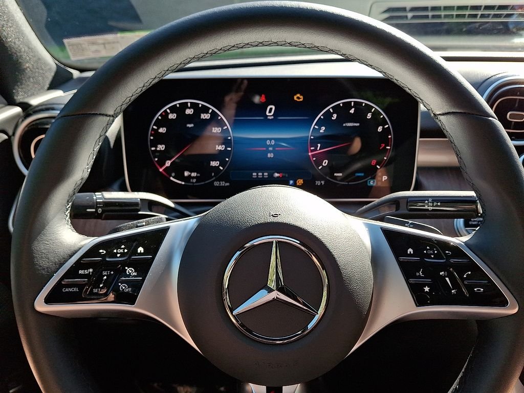2025 Mercedes-Benz C-Class Sedan C 300 - Photo 18