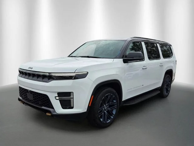 New 2026 Bright White Clear-Coat Exterior Paint Jeep 85th Anniversary image 2