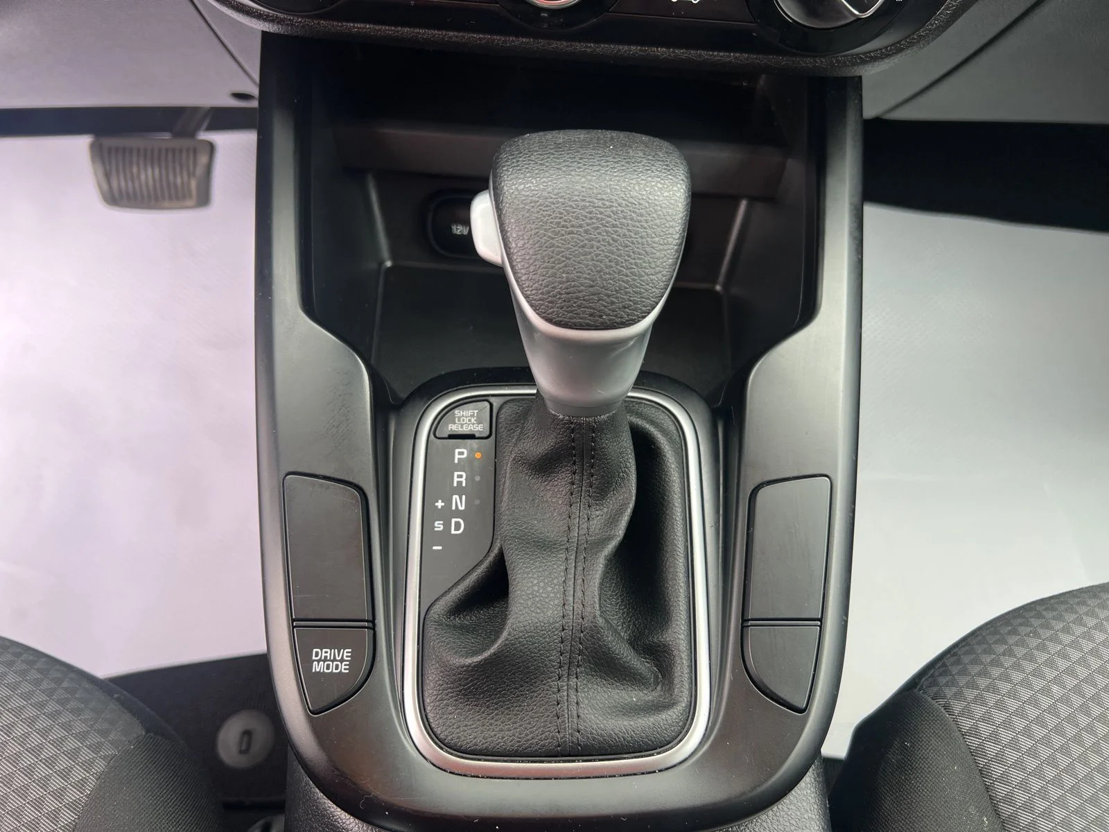 Used 2023 Mars Orange Kia LX image 19