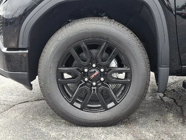 New 2026 Onyx Black GMC Elevation image 5