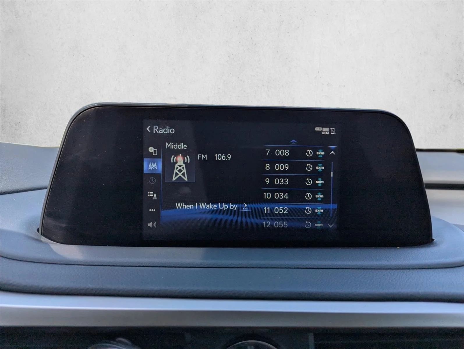 Used 2022 Atomic Silver Lexus RX 350 image 17
