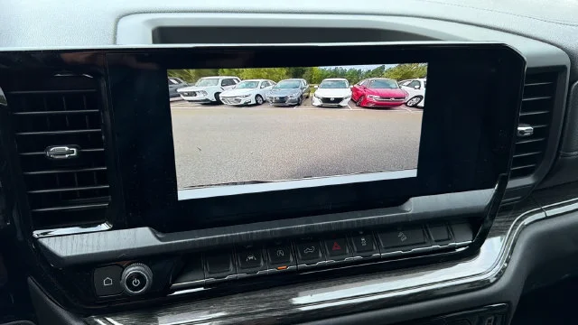 Used 2024 White Chevrolet RST image 27