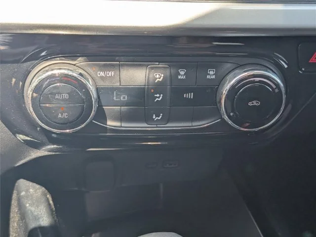 Used 2025 Gray Chevrolet LT image 24