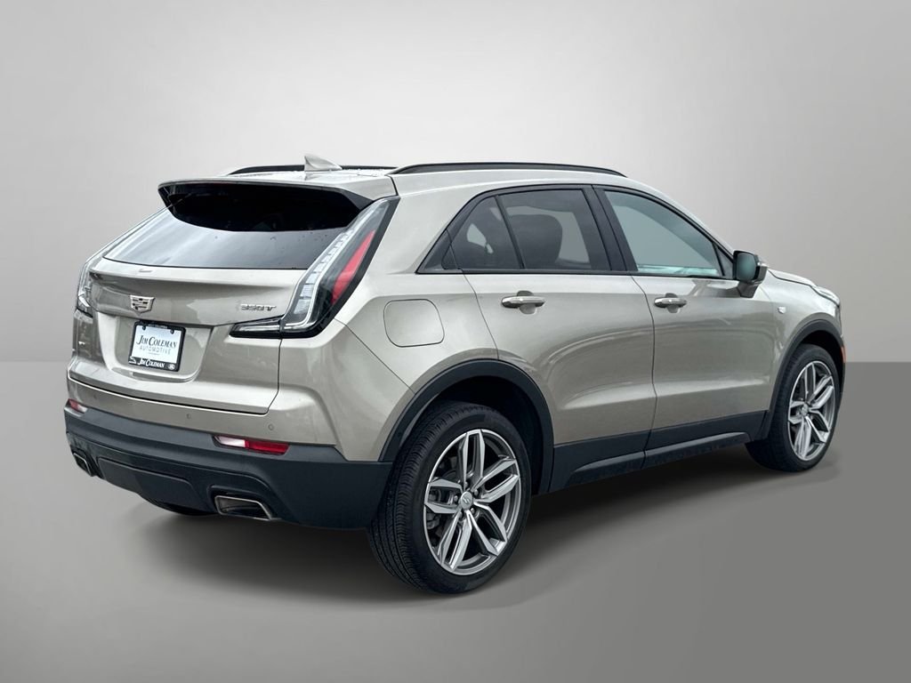 Used 2022  Cadillac Sport image 26