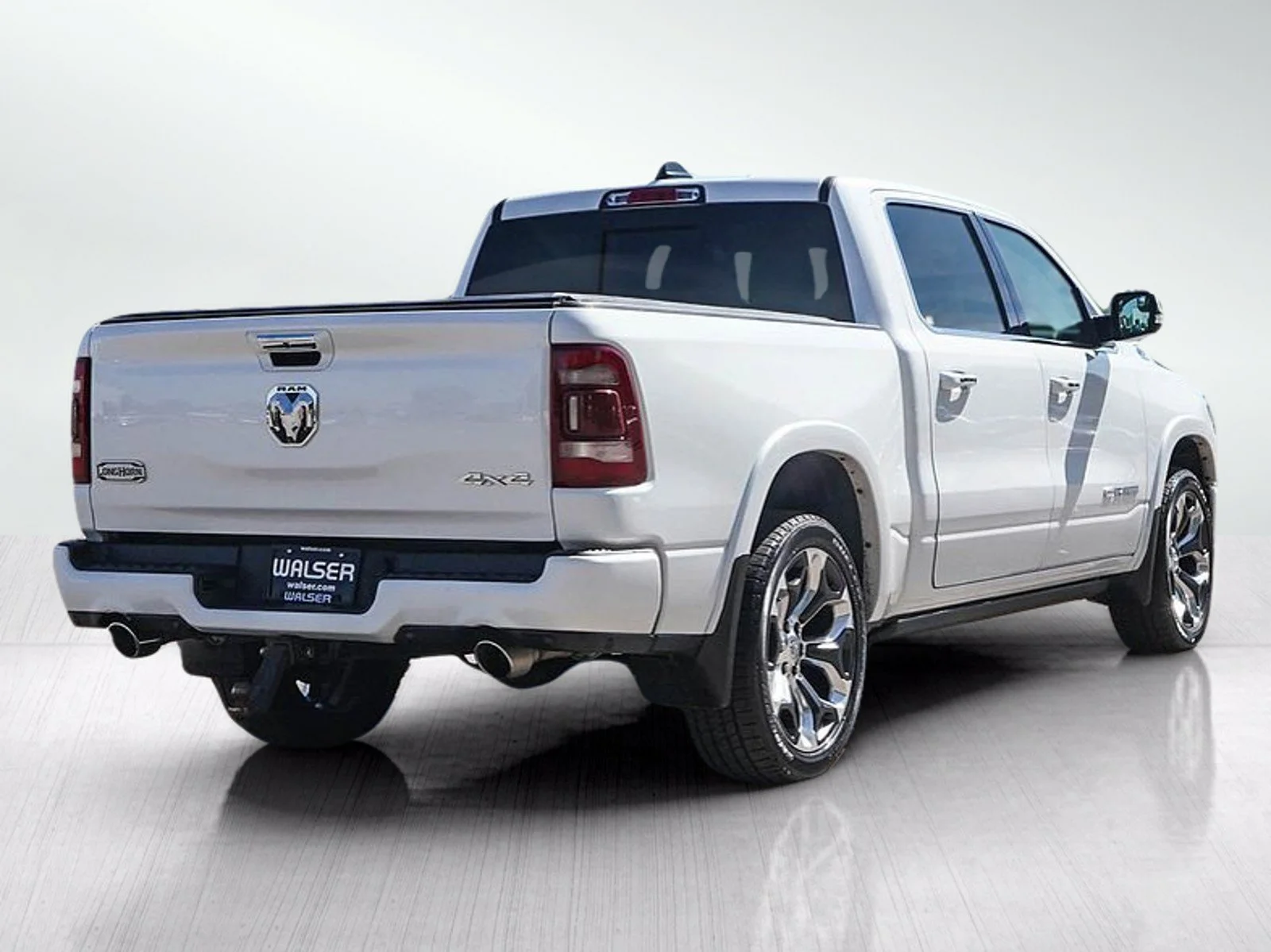 Used 2021 Ivory White Tri-Coat Pearlcoat Ram Limited image 5