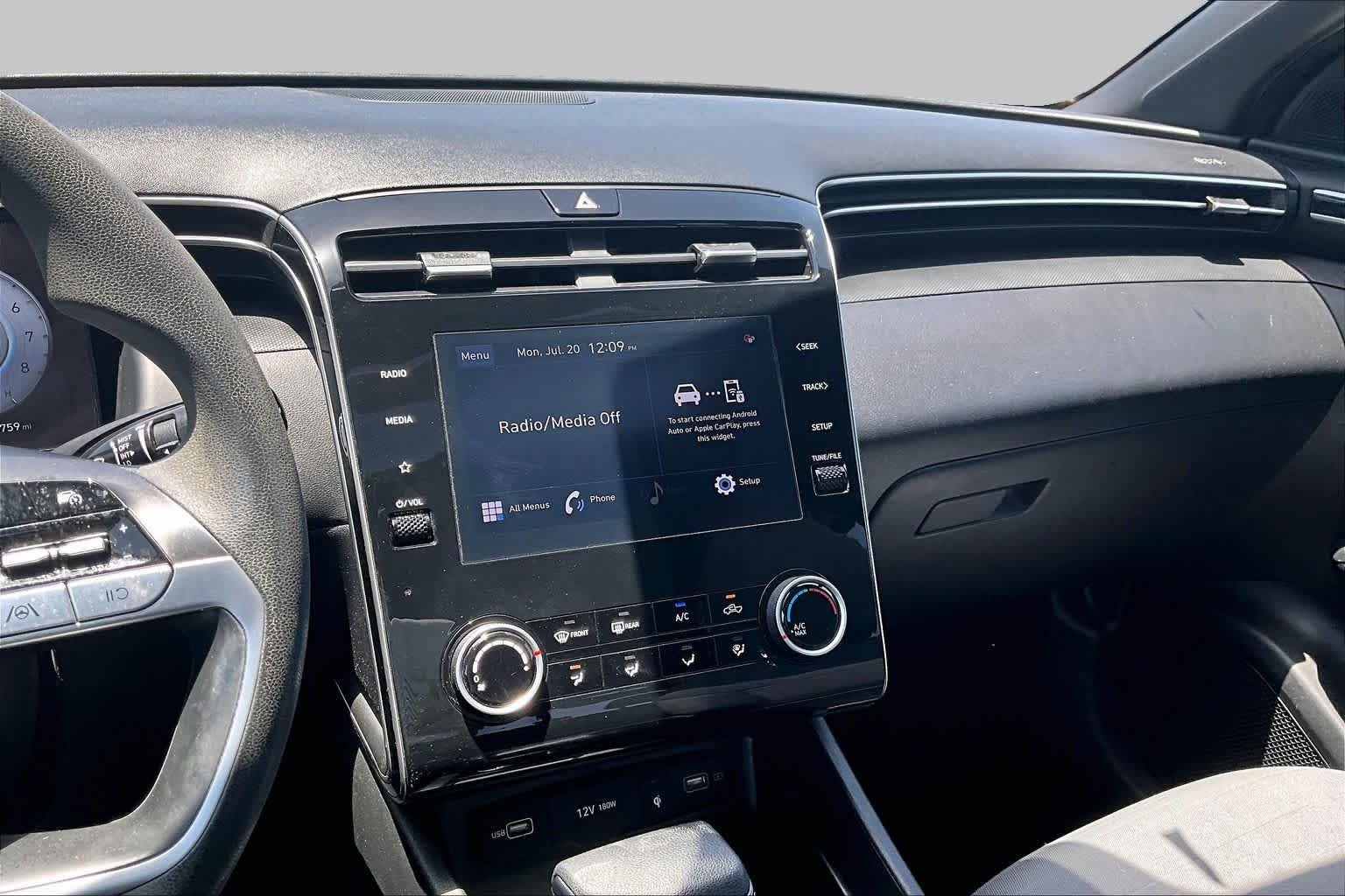 Pre-Owned 2023 Hyundai Santa Cruz SEL