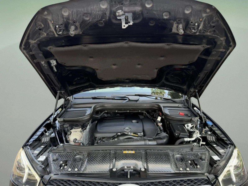 Used 2022 Black Mercedes-Benz GLE 350 image 33