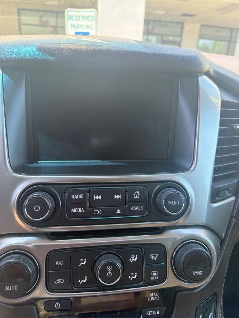 Used 2019 White Chevrolet LT image 16
