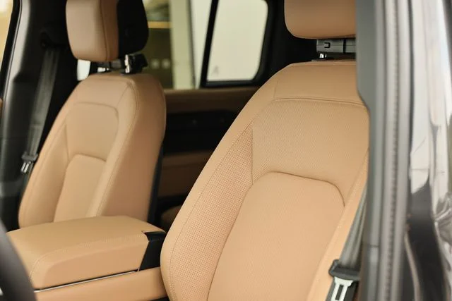 New 2026 Gray Land Rover X-Dynamic SE image 24