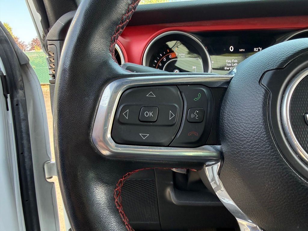 Used 2023 Bright White Clearcoat Jeep Rubicon image 12