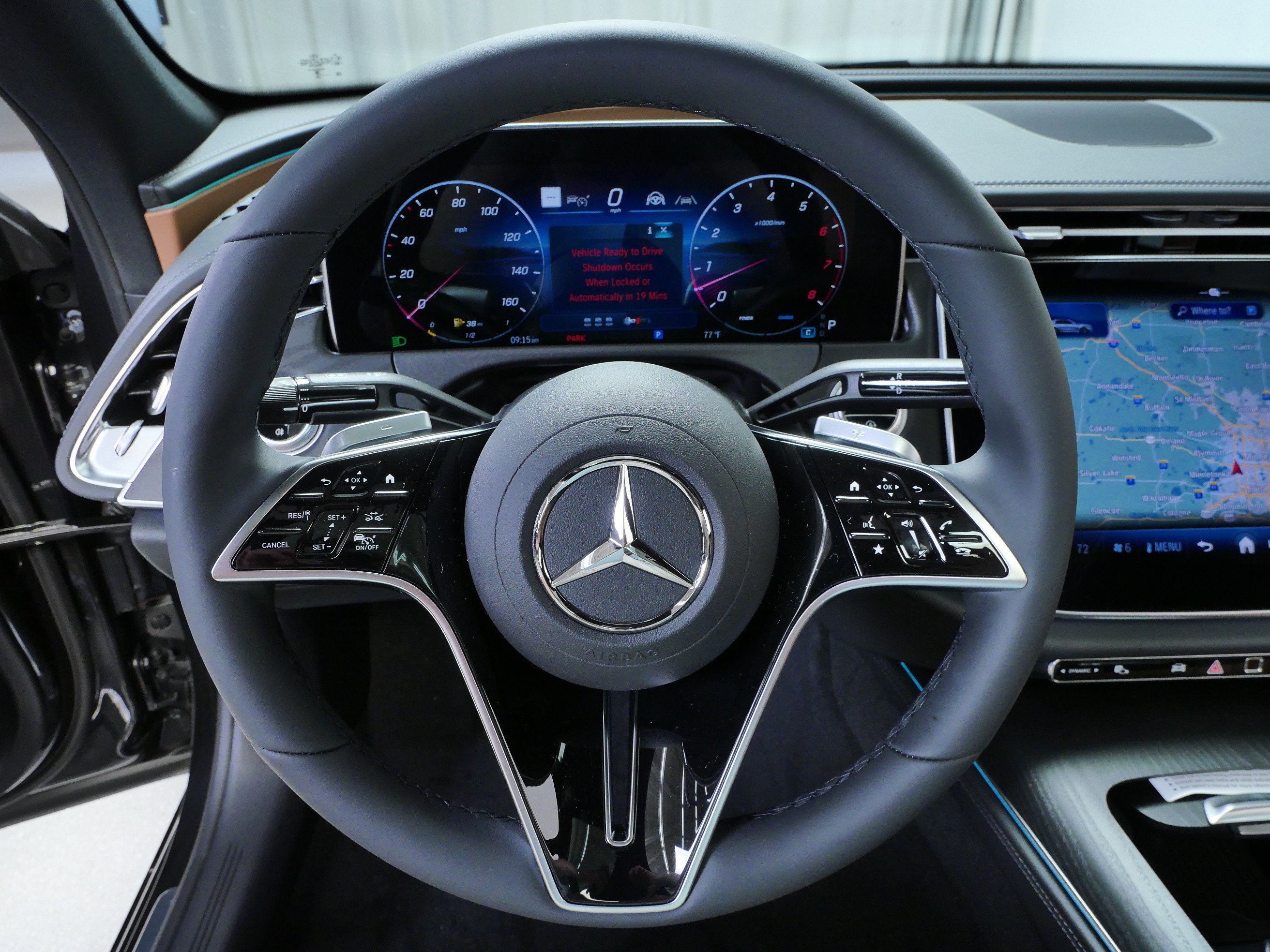 New 2026 Graphite Grey Metallic Mercedes-Benz E 450 image 9