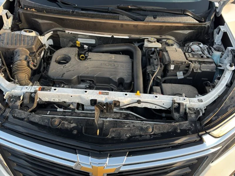 Used 2024 Summit White Chevrolet LT image 19