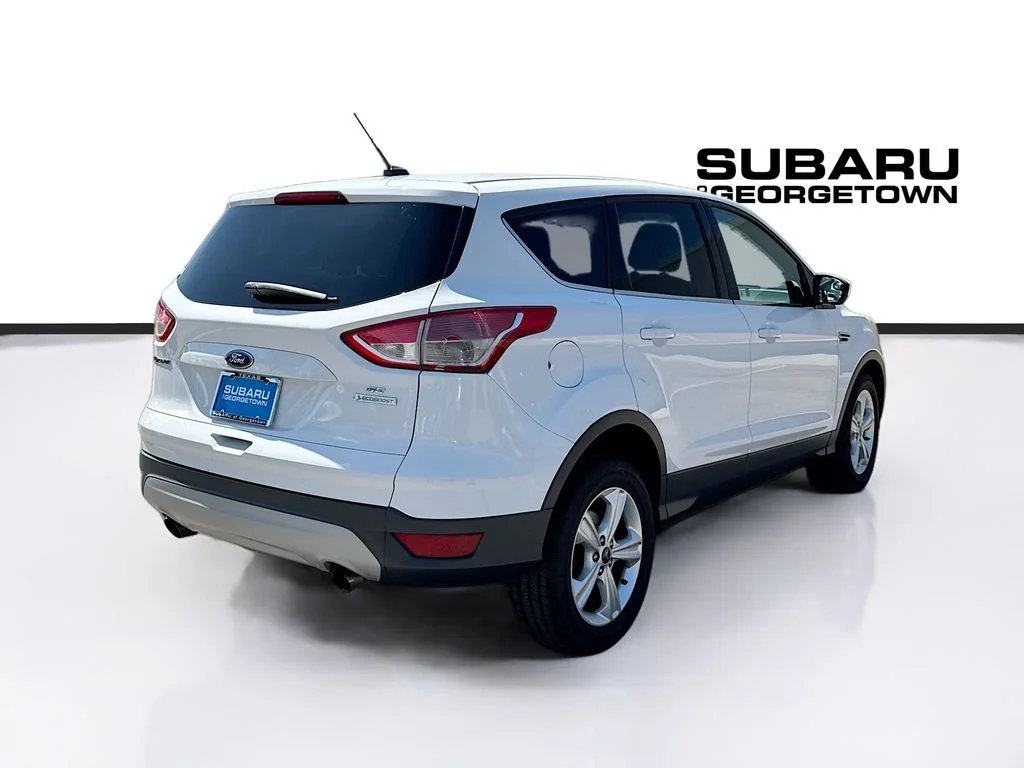 Used 2013 White Ford SE image 7