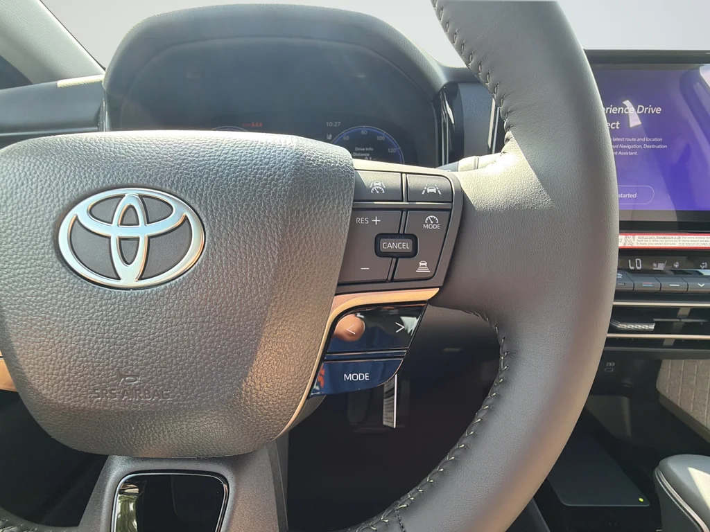New 2026 Dark Cosmos <sup>1</sup> Toyota  XLE image 38