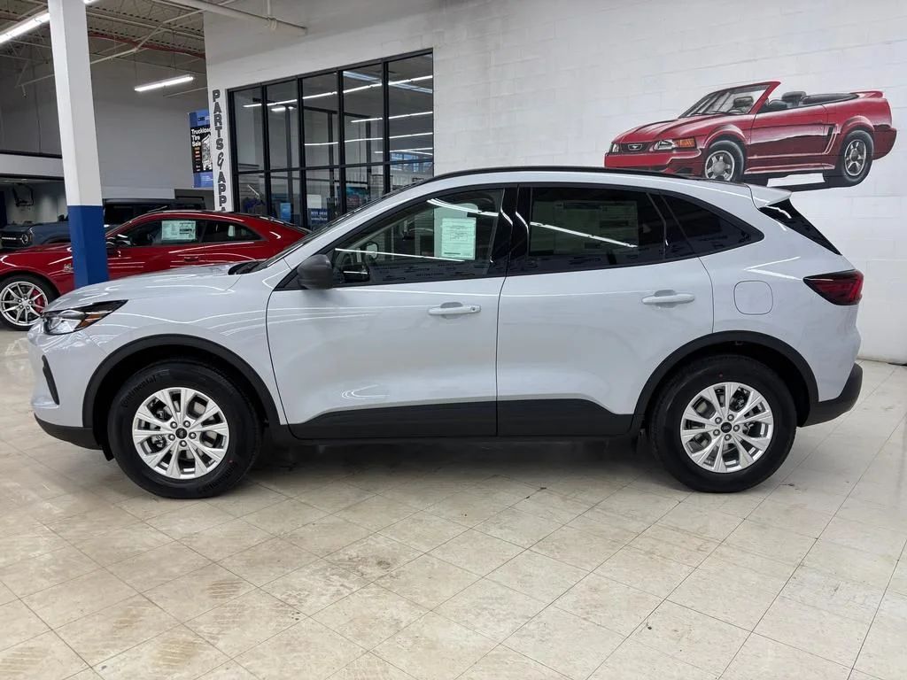 New 2026 Space Silver Metallic Ford Active® image 4