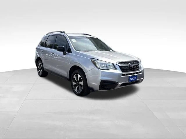 Used 2017 Silver Subaru 2.5i image 7