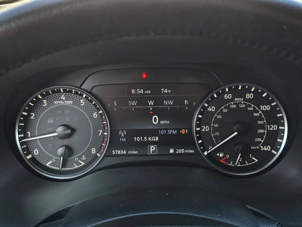 Used 2024 Silver Nissan SL image 32