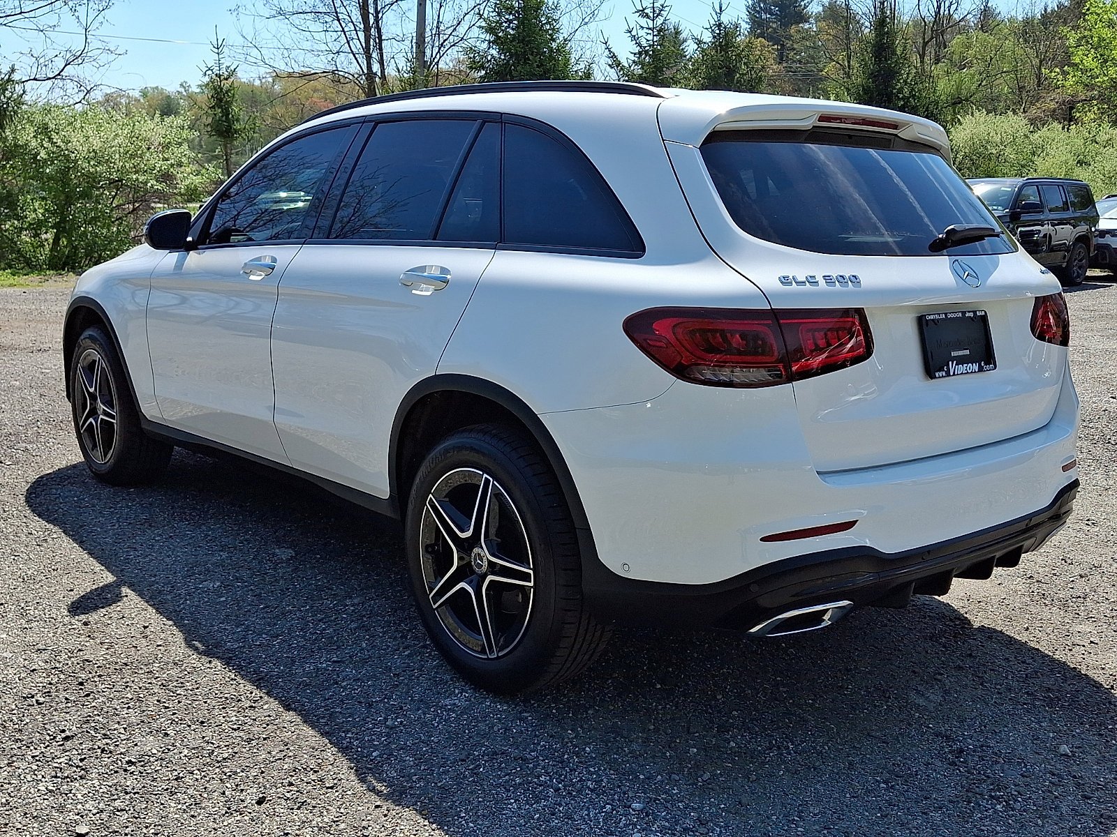 Used 2022 Polar White Mercedes-Benz GLC 300 image 4