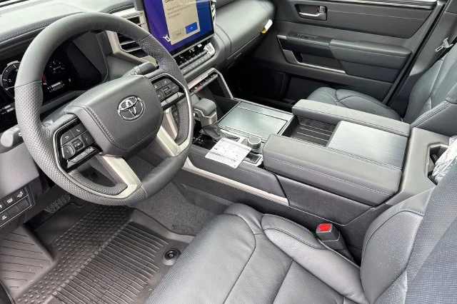 New 2026 Celestial Silver Metallic Toyota  Platinum image 4